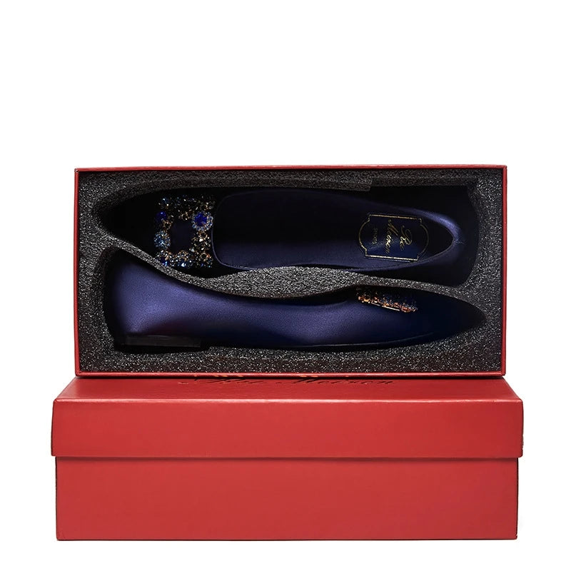 Spring and summer new pointed shallow silk rhinestone flat shoes thin high-heeled banquet dress large size small size women shoe