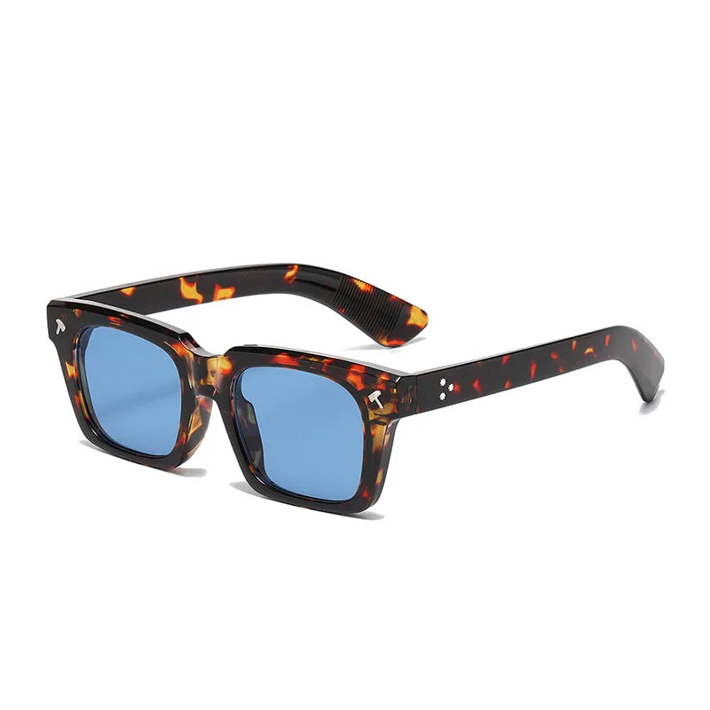 Classic Outdoor Driving Rivet Square Sunglasses Women For Men Popular Luxury Brand Designer Vintage Sun Glasses Punk Eyeglasses