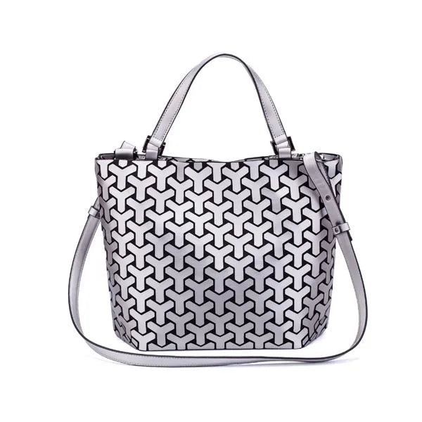 ladies Luminous  bag geometric bags for women 2024 Quilted Shoulder Bags Laser Plain Folding female Handbags bolsa feminina