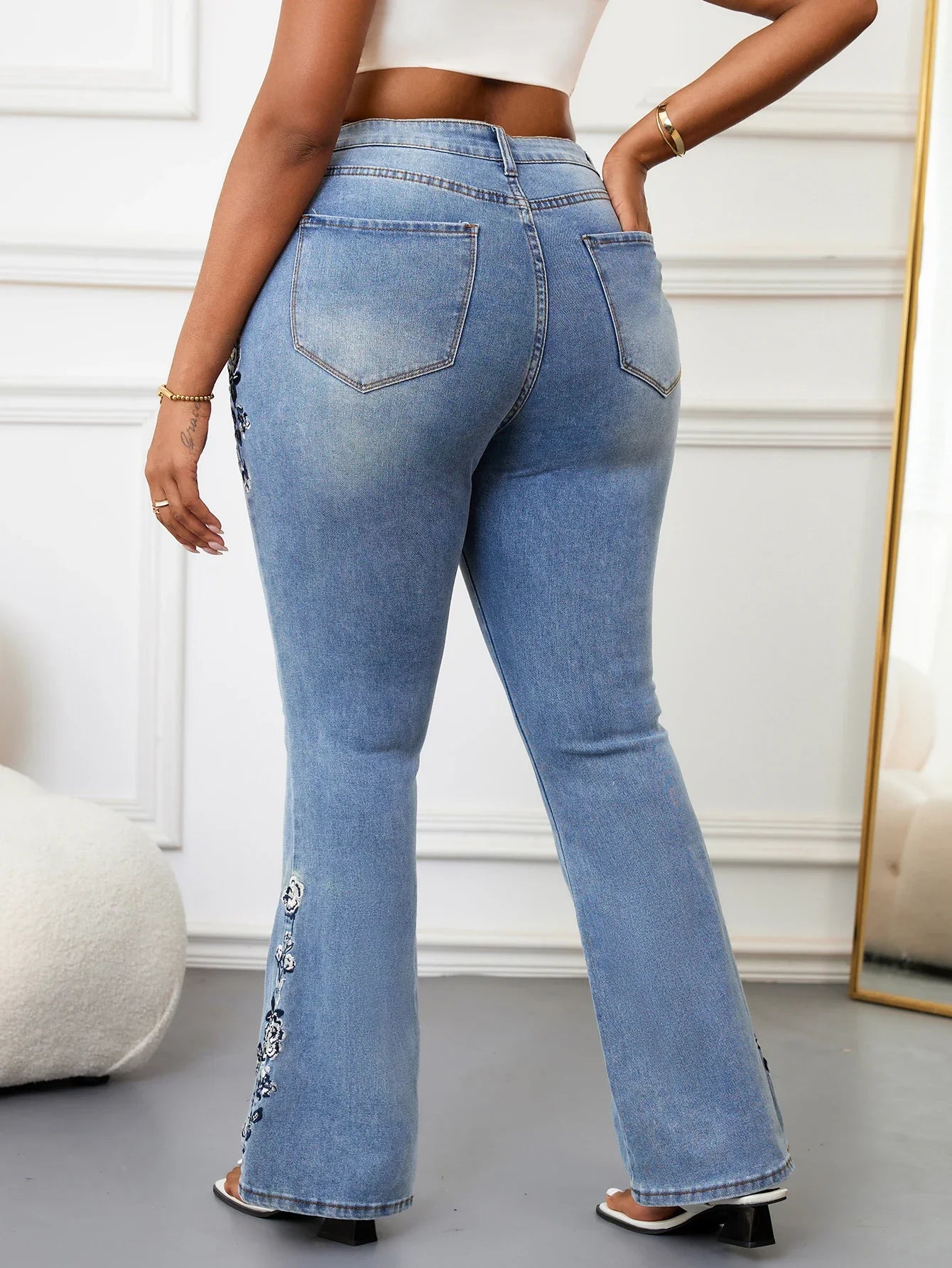 Plus Size Elegant Bootcut Denim Jeans for Women Tummy Control High Rise Curvy Fit Floral Design Slimming Dressy Jeans Pants