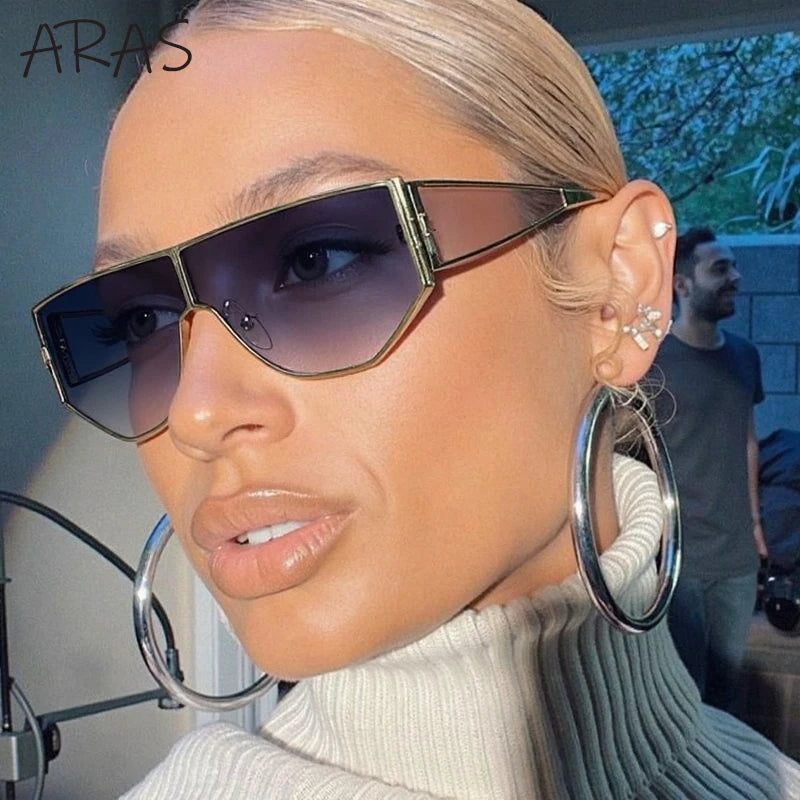 Y2K Punk Shield Sunglasses Women 2025 Luxury Brand Oversized Trendy Sun Glasses Windproof Night Vision Driving Goggle Eyewear