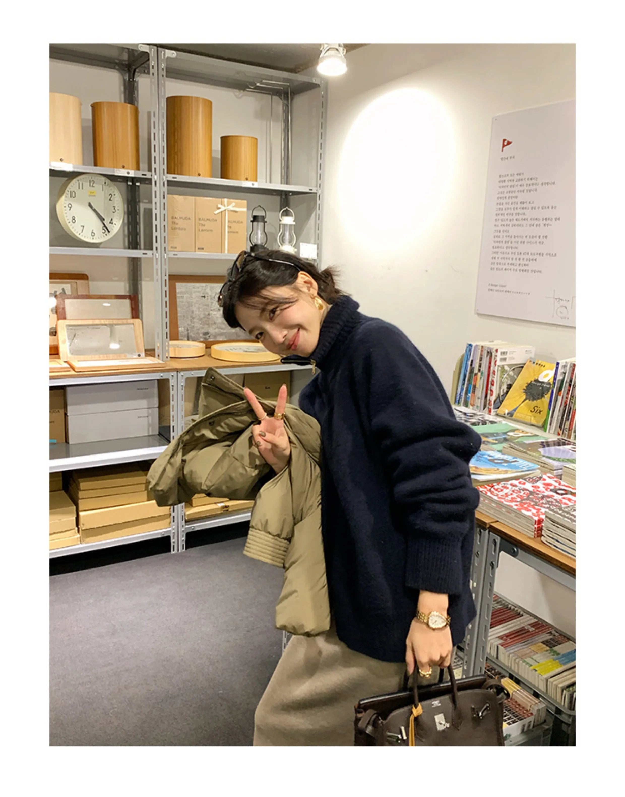 Autumn and winter new zipper cashmere sweater women cardigan lapel sweater coat lazy wind loose.
