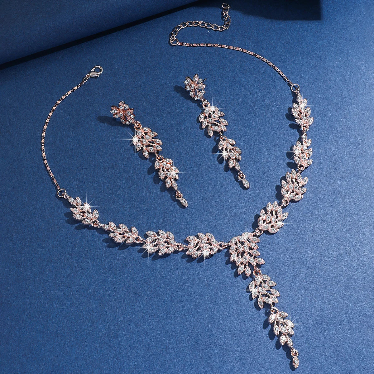 3PC women's fashionable and trendy temperament, leaf floral necklace, earrings, jewelry set, wedding banquet party, holiday gift