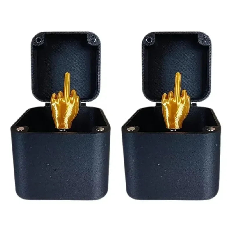 Out of the box pop-up Middle Finger Gift Box Creative Desk Home Decor Gifts Middle Finger Novelty Christmas Funny Prank Gift
