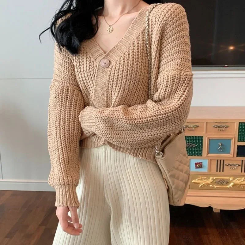 Women's Short Sweater Cardigan Sweet Cute College Style Single Button Knitted Cardigans Autumn Winter Thicken V-Neck Knitweat