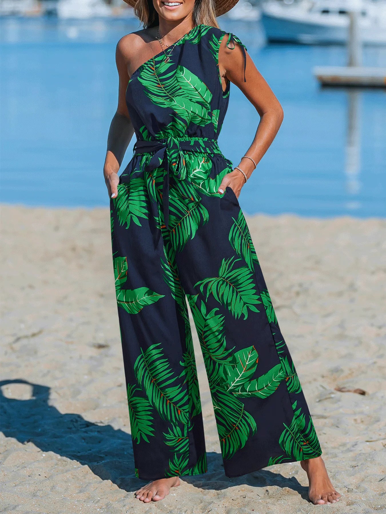 Women's Holiday One-Shoulder Jumpsuit, Comfortable and Fashionable Summer Dress, Suitable for Beach Days and Parties