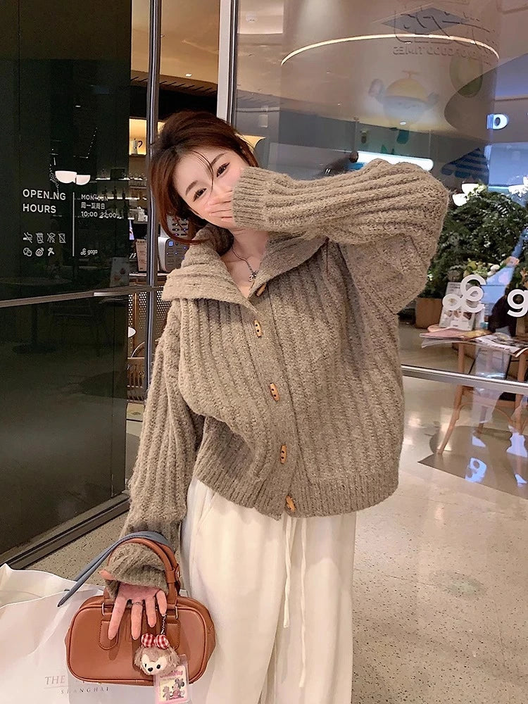 Vintage Horn Buckle Turtleneck Sweater Cardigan Jacket Winter Women's Elegant Loose Thickened Knitted Top