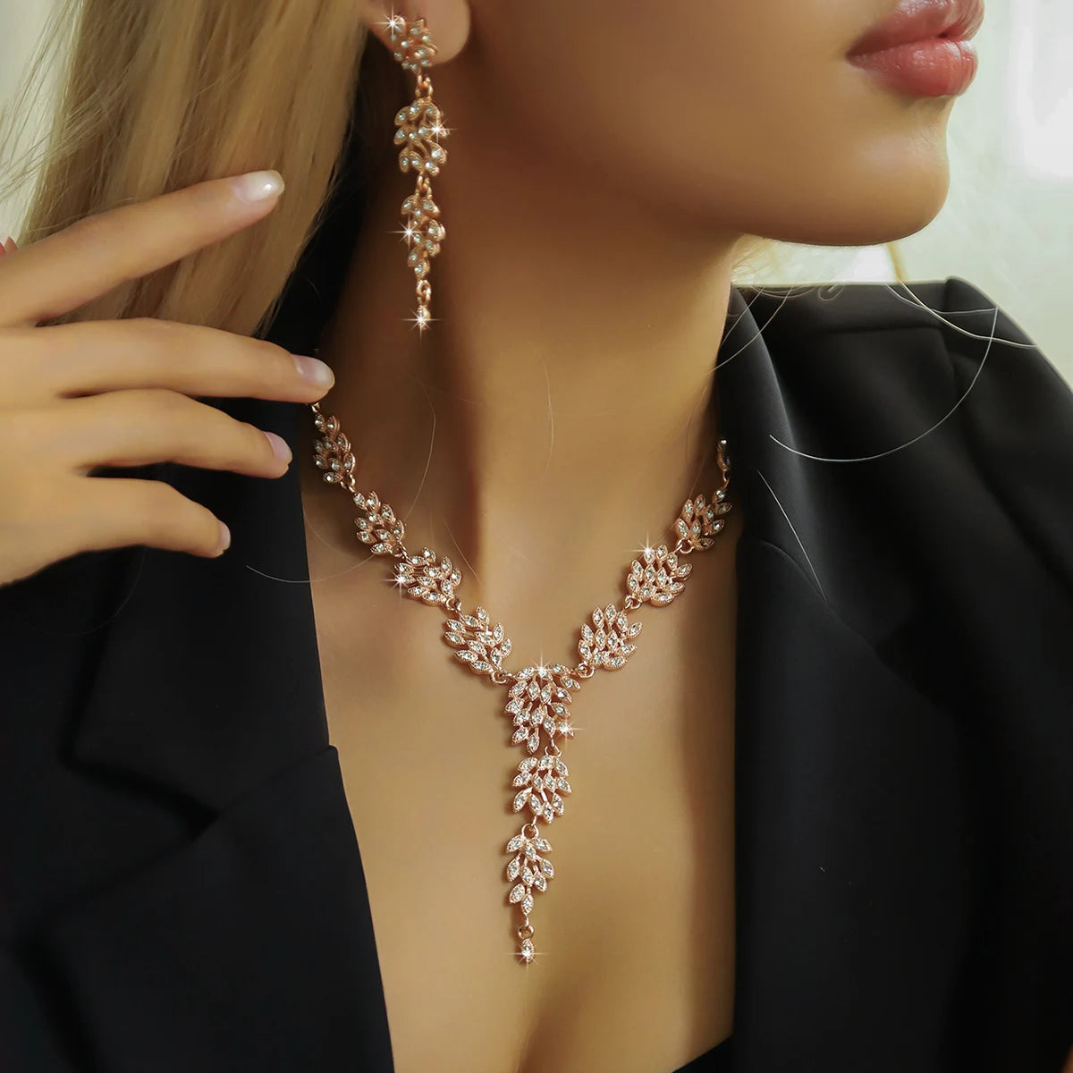 3PC women's fashionable and trendy temperament, leaf floral necklace, earrings, jewelry set, wedding banquet party, holiday gift