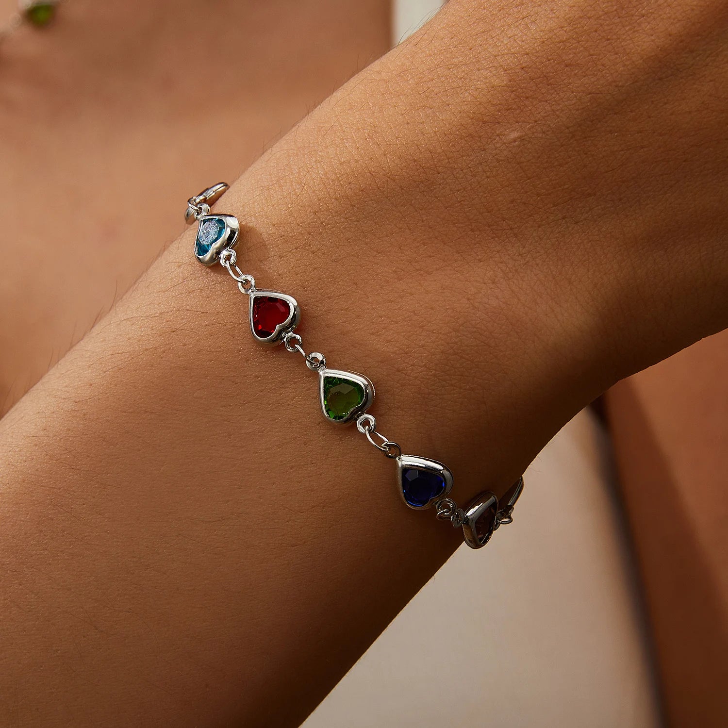Elegant Red Crystal Zircon Metal Chain Bracelets for Women Colorful Heart Bracelets Party Wedding Girl Wrist Jewelry Gift