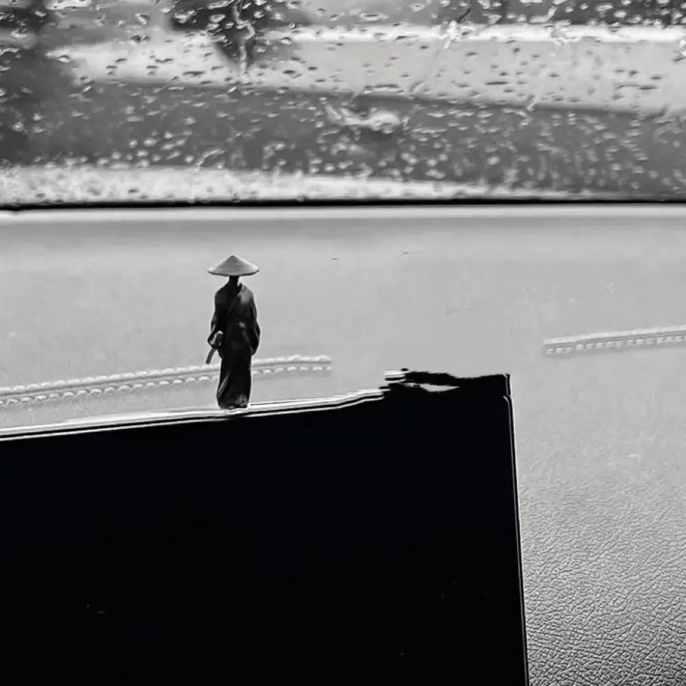 6Pcs/set Mini Chinese Swordsman Figure Exquisite Ancient Car Statue Ornament Cartoon Swordsman Miniatures Interior Decor