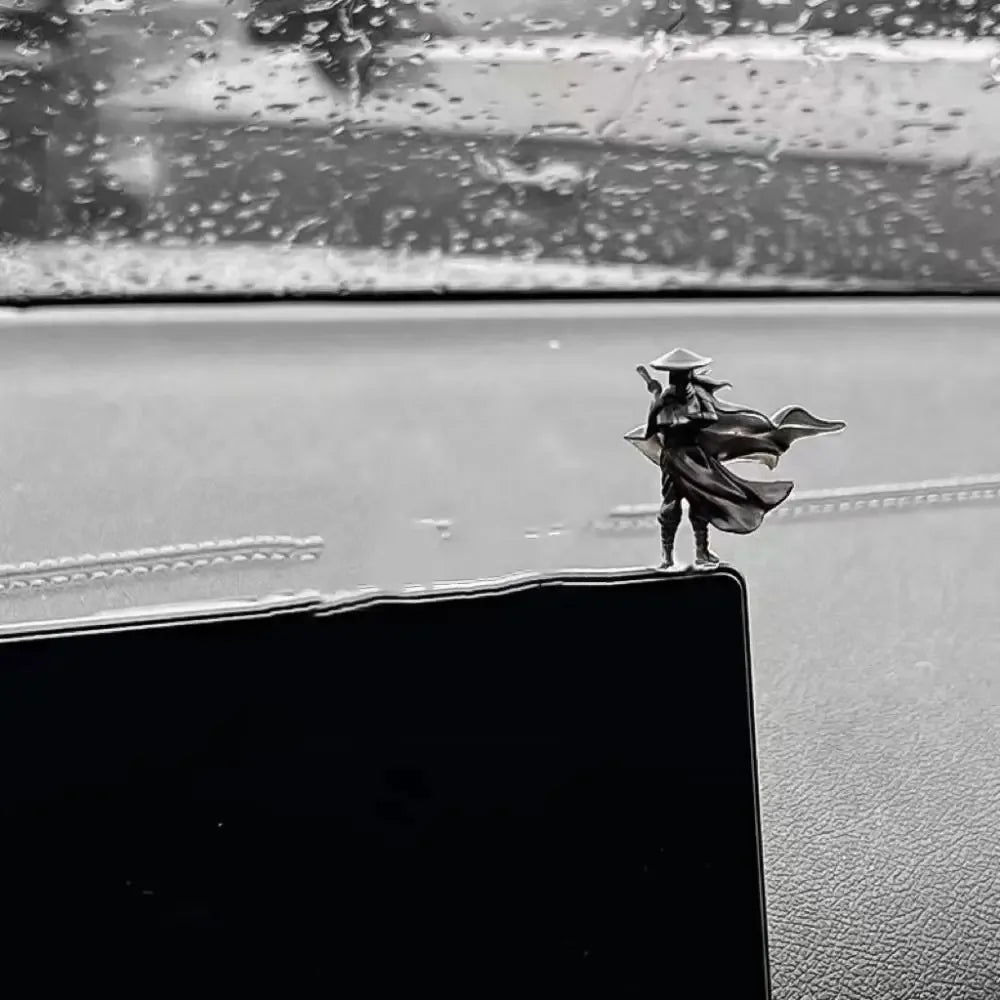 6Pcs/set Mini Chinese Swordsman Figure Exquisite Ancient Car Statue Ornament Cartoon Swordsman Miniatures Interior Decor