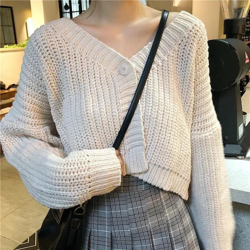 Women's Short Sweater Cardigan Sweet Cute College Style Single Button Knitted Cardigans Autumn Winter Thicken V-Neck Knitweat