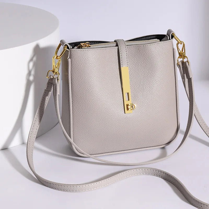 2025 new genuine leather Women's Crossbody Bag High Quality Handbag Fashion Underarm Bag French Versatile Shoulder Bag