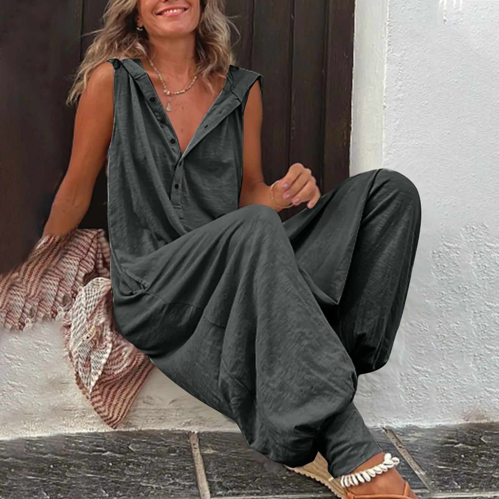 Fashionable Sleeveless Hooded Collar Jumpsuit Women Spring Summer Button Pocket Loose Casual Baggy Pants Jumpsuits Female