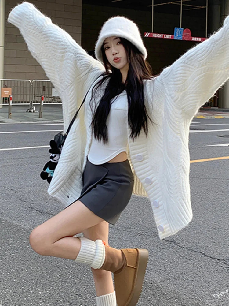 New Fashion Long Sleeve Cardigan Women Sweaters Casual Loose Single Breasted Women Sweater Coat Elegant Knitted Outwear