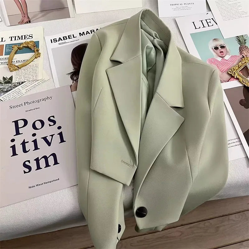 2025 Autumn Black Cropped Blazers Woman Trend New All-match Notched Collar Crop Jacket Women Korean Chic Single Button Suit Coat
