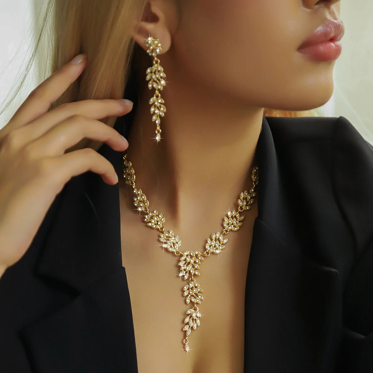 3PC women's fashionable and trendy temperament, leaf floral necklace, earrings, jewelry set, wedding banquet party, holiday gift