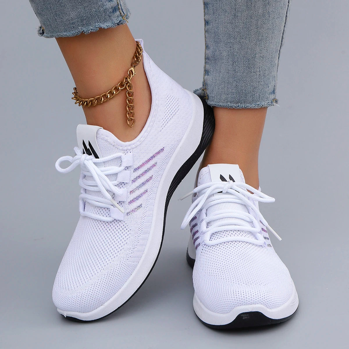 Spring and Autumn New Women's Casual Lace up Comfortable, Breathable, Lightweight and Wear-Resistant Sports Shoes