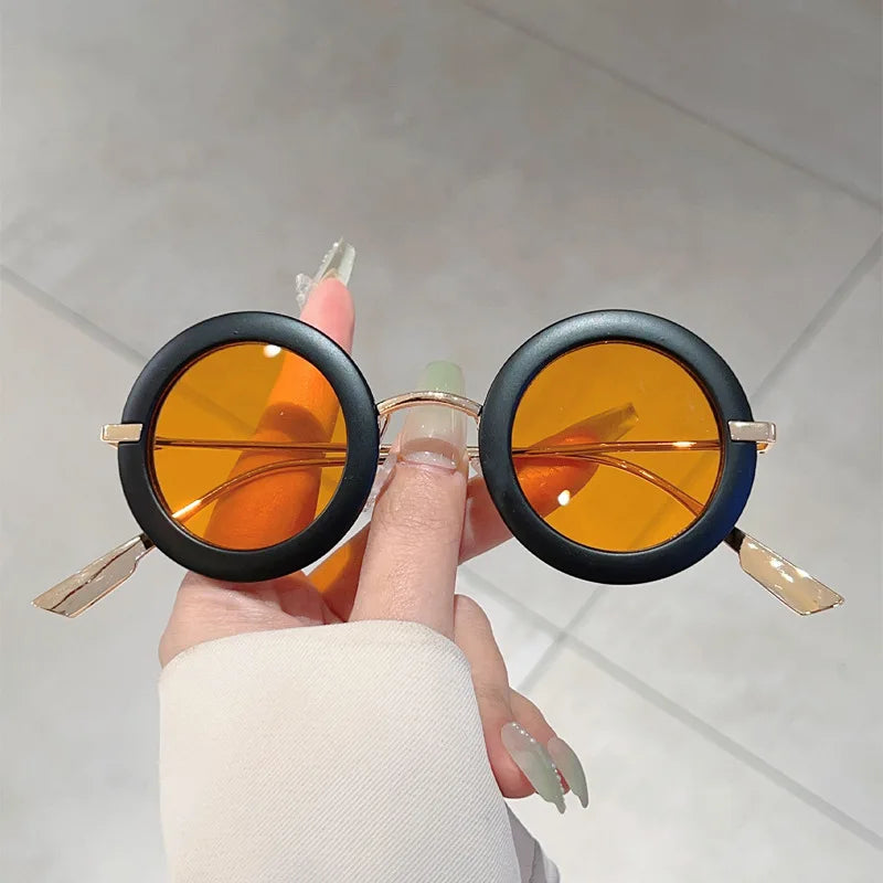 Luxury Brand Designer Round Sunglasses Women For Men 2025 New Popular Vintage Sun Glasses Punk Rivet Metal Steampunk Eyewear