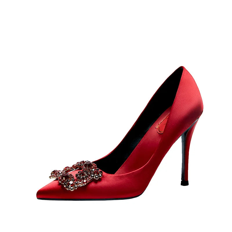 Spring and summer new pointed shallow silk rhinestone flat shoes thin high-heeled banquet dress large size small size women shoe